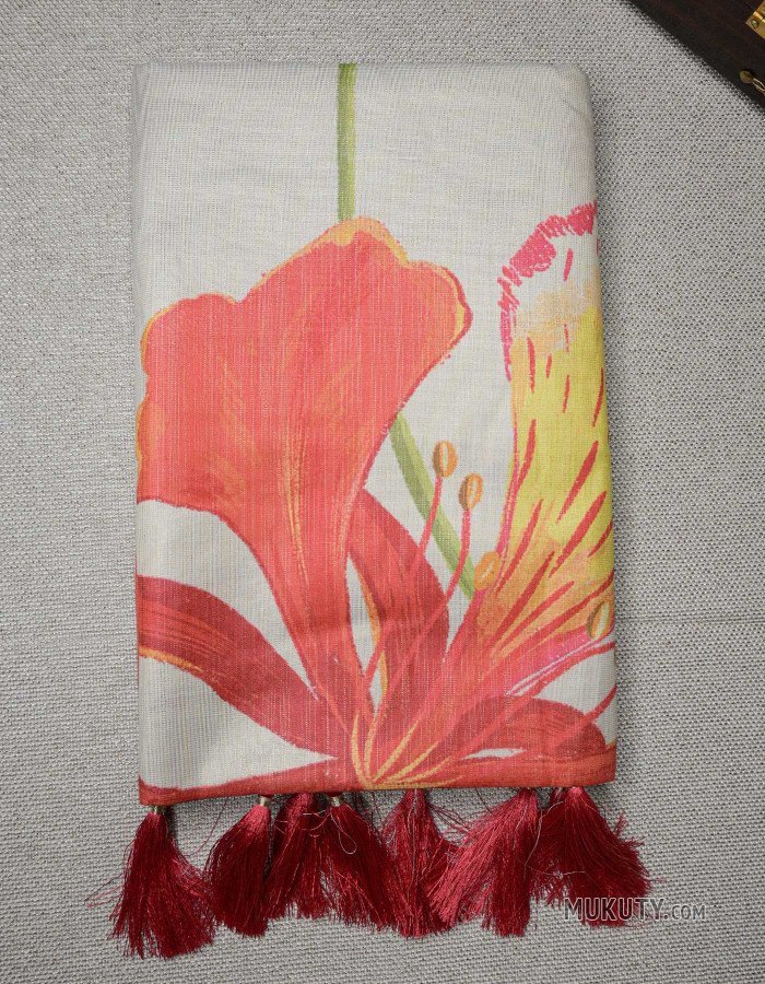 Kerala Set Saree with Gulmohar Floral Print Design